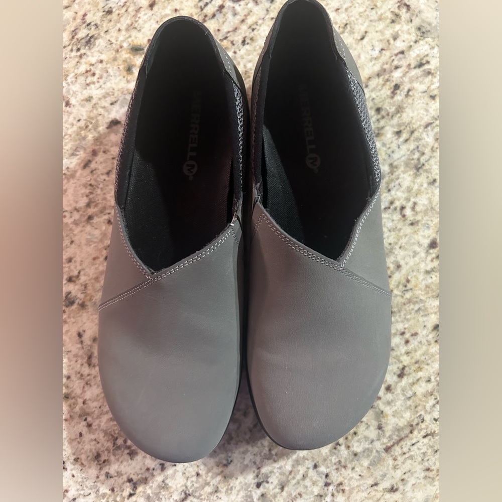 MERRELL Kassie Encore sport moccasin charcoal Nubuck slip ons. Size 7. New?